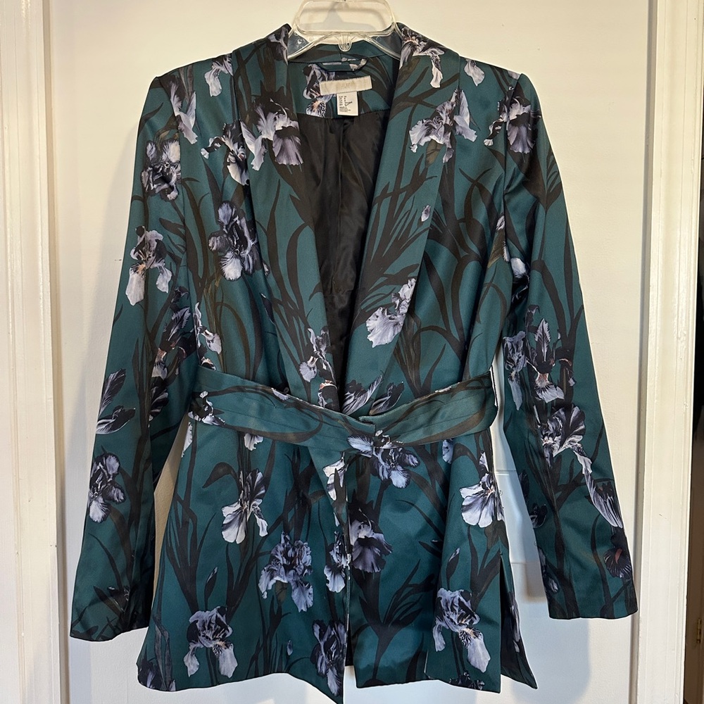 H&M dark green floral satiny blazer